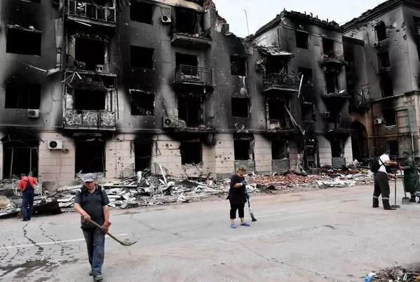 В разрушенном Мариуполе. Фото: РИА Новости