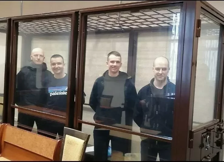 Игорь Олиневич, Дмитрий Дубовский, Дмитрий Резанович и Сергей Романов в суде.
