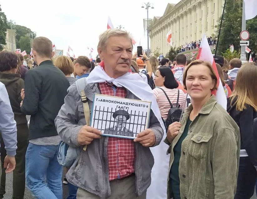 Олег Давыденко с женой Натальей Октябрьской. Фото: социальные сети