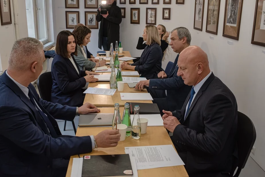 Объединенный переходный кабинет Беларуси во время заседания. Фото: Офис Светланы Тихановской
