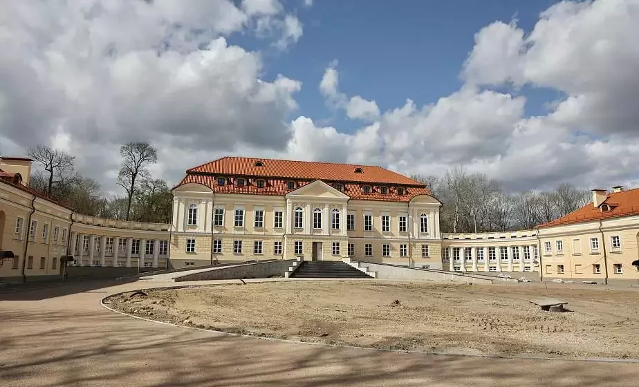 Нынешний вид дворца в Святске. Фото: «Гродненская правда»